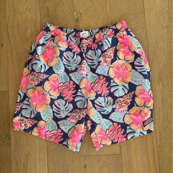 Other - Vineyard Vines Mens Swim Trunks Medium